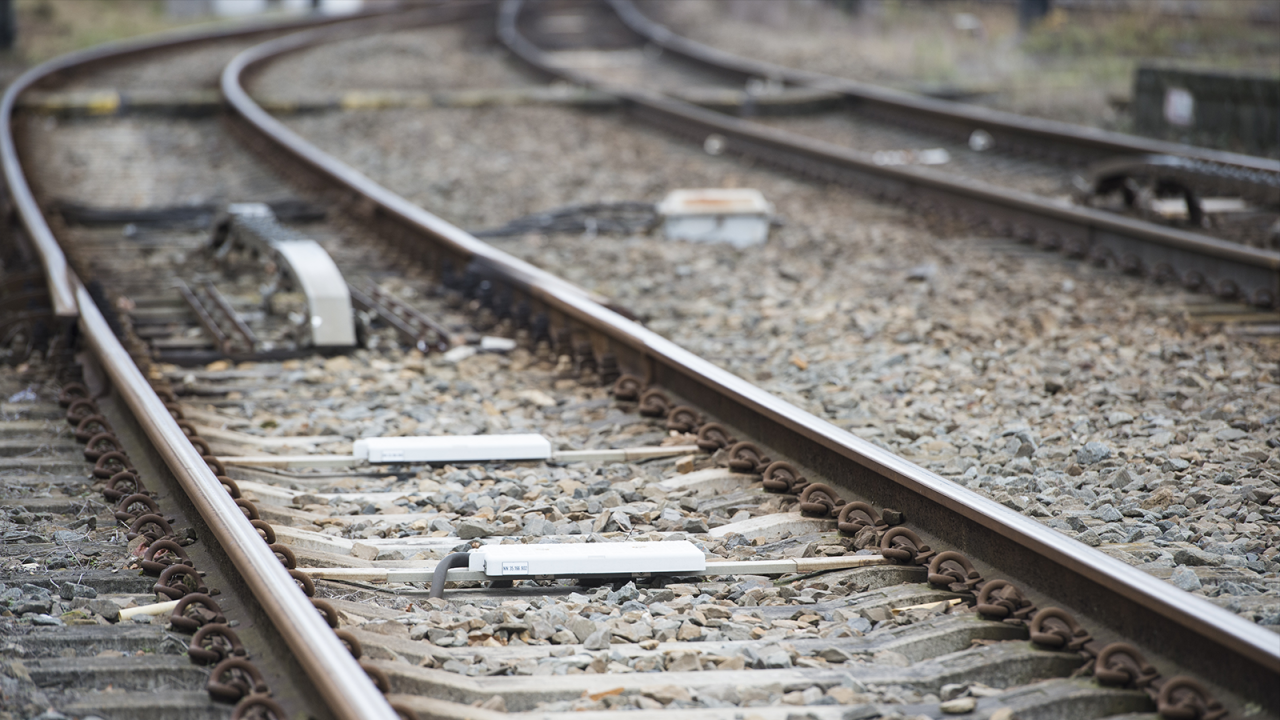 Trafic ferroviaire interrompu entre Ottignies et Bruxelles : un homme s'est défenestré sur le rail