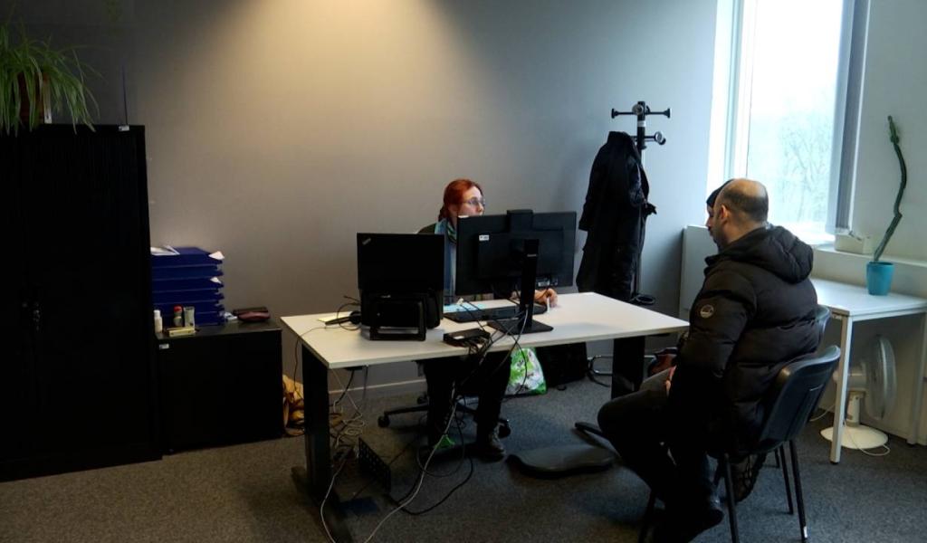 Plus de demandeurs d'emploi, moins de chômeurs en Brabant wallon : l'explication ?